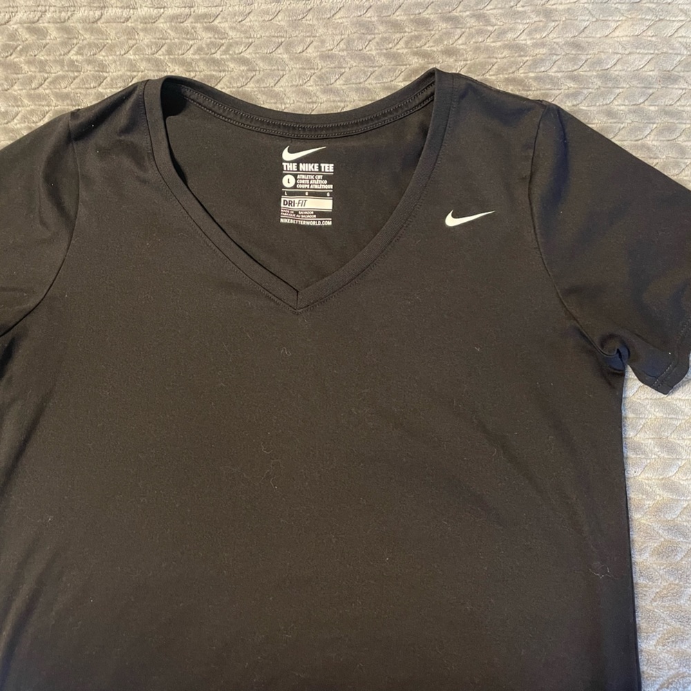 Black Nike Dri-Fit Shirt (Large)